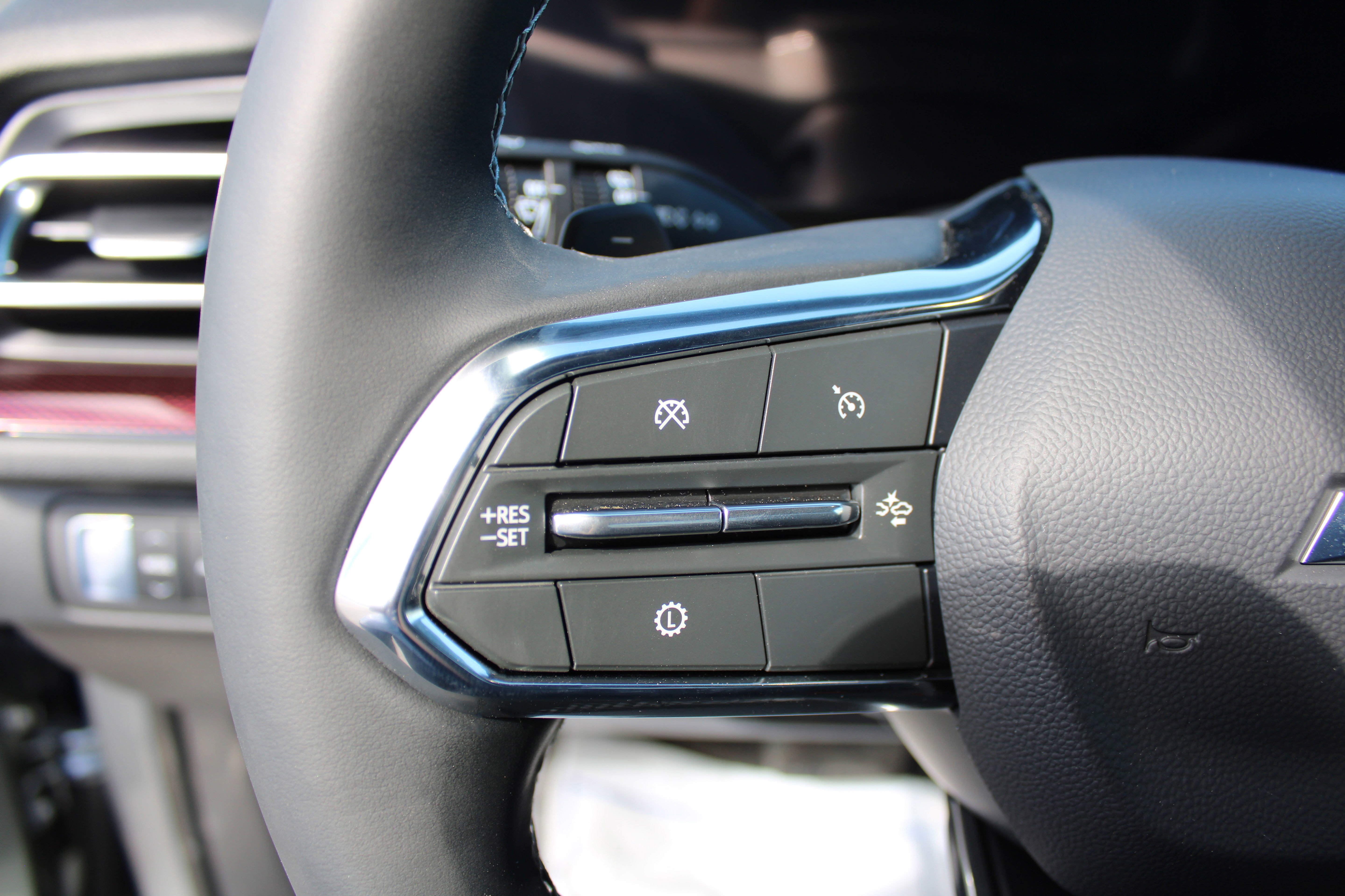 New 2026 Chevrolet Traverse Z71 image 24