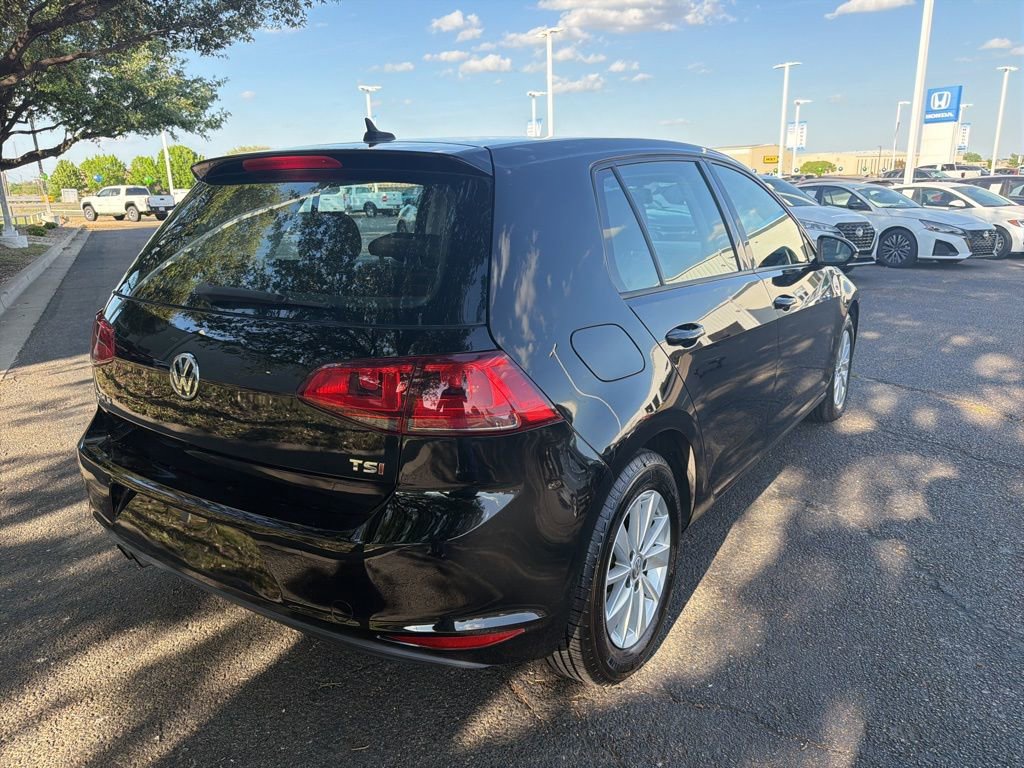 Used 2016 Volkswagen Golf S image 3