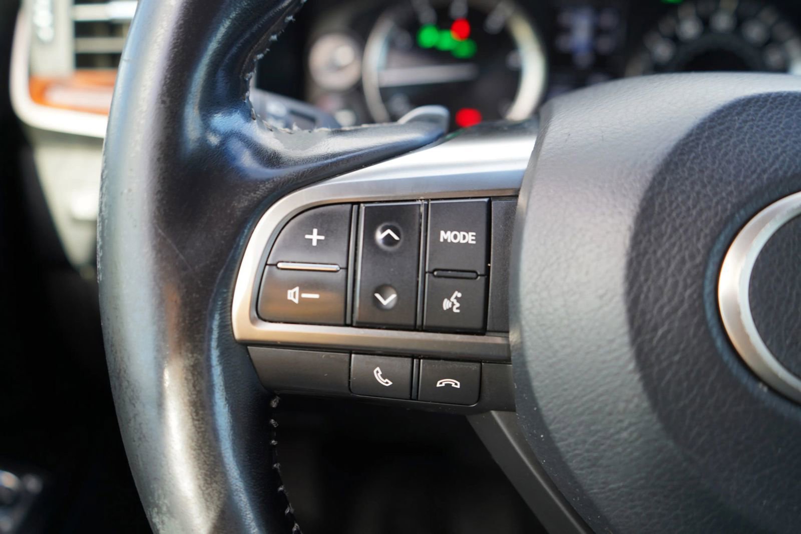 Used 2016 Lexus LX 570 4WD image 15