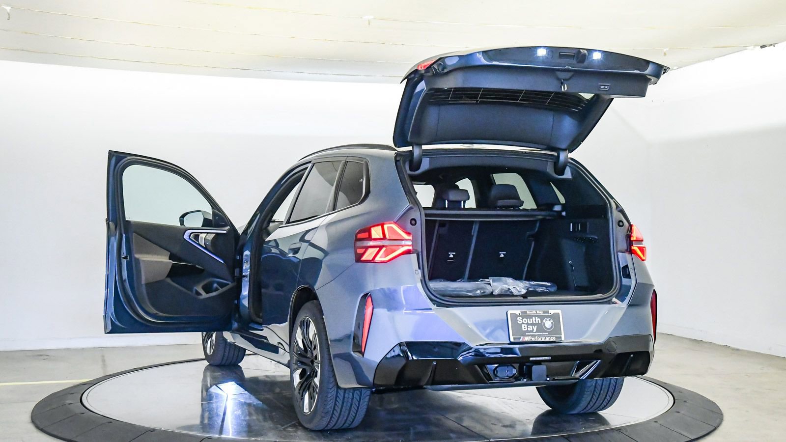 Certified 2023 BMW 330e 330e iPerformance w/ Premium Package image 27