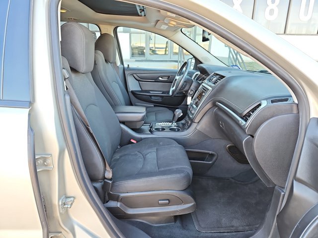 Used 2016 GMC Acadia SLE image 22