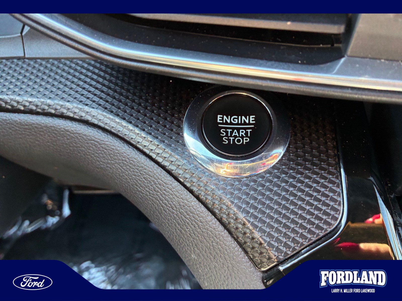 Used 2023 Ford Explorer ST w/ Equipment Group 401A AWD/4WD image 30