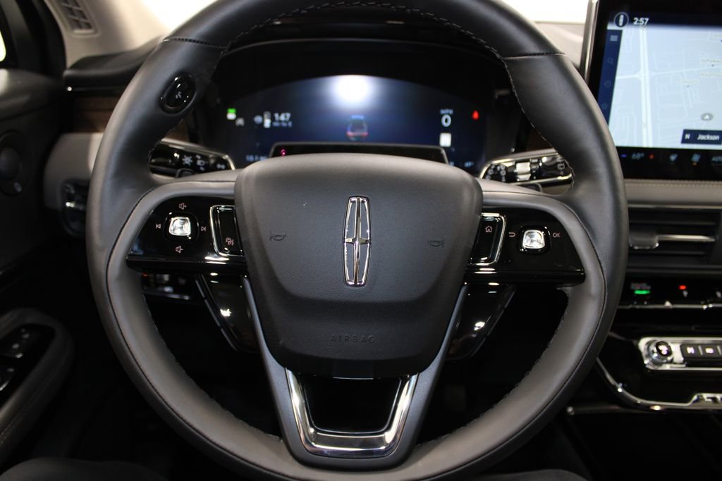 New 2026 Lincoln Corsair Reserve image 37