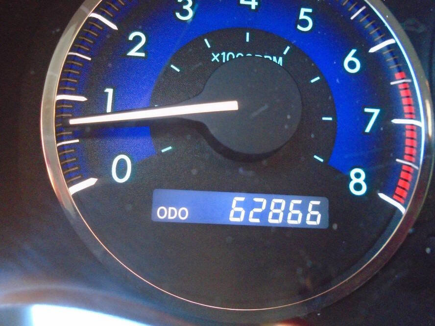 Used 2008 Toyota Sienna LE image 9