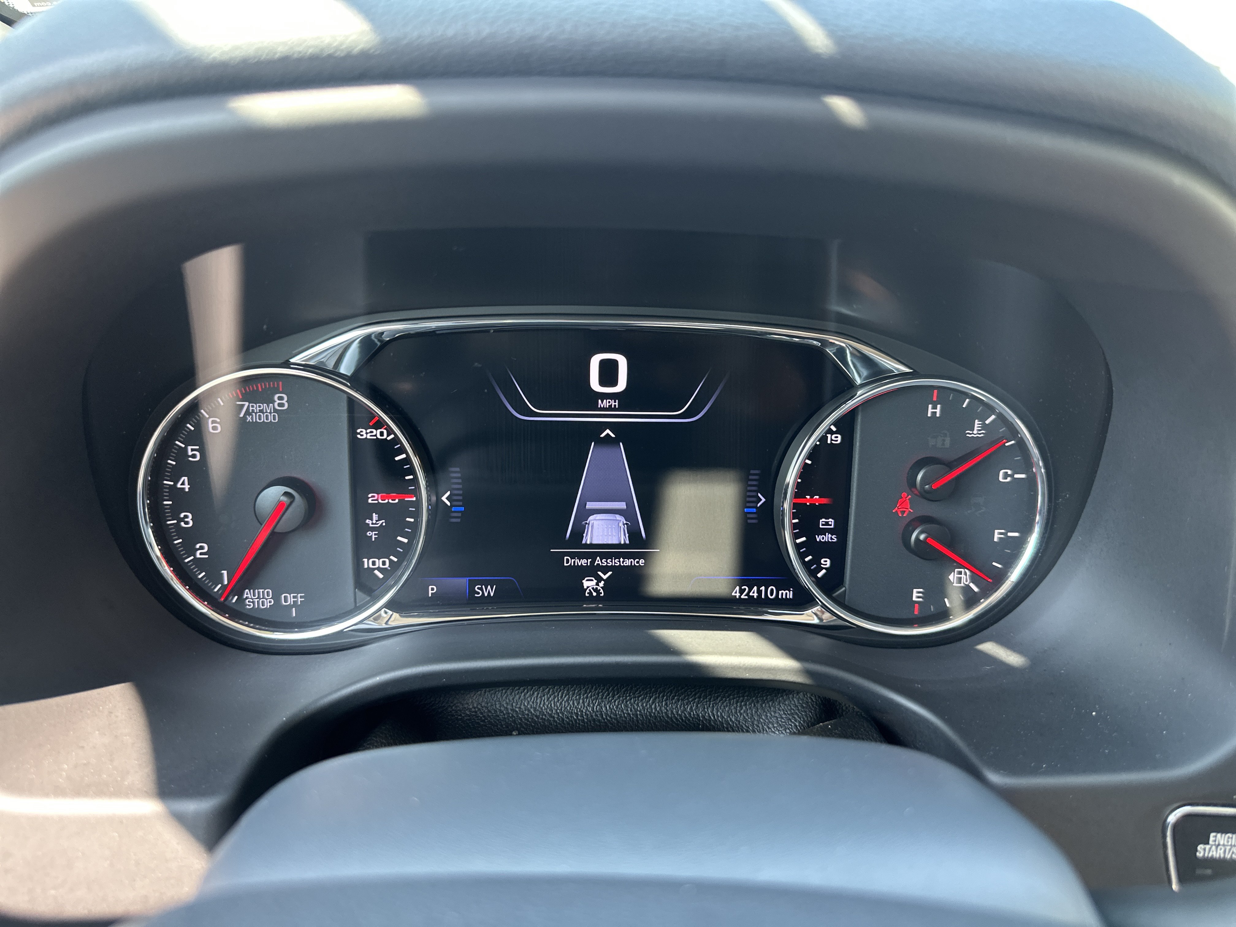 Used 2021 GMC Acadia Denali w/ Denali Technology Package FWD image 17