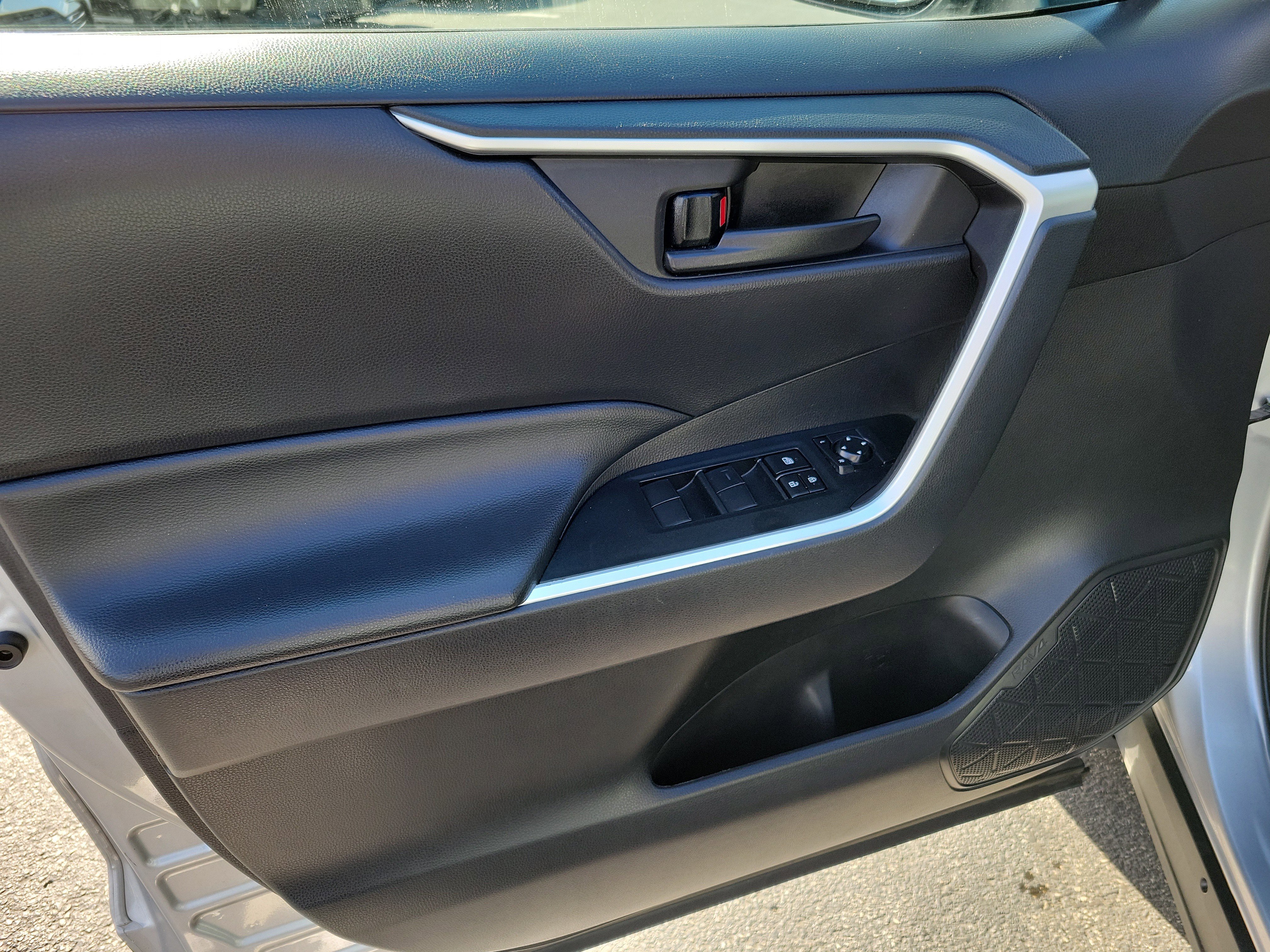 Certified 2024 Toyota RAV4 LE image 16