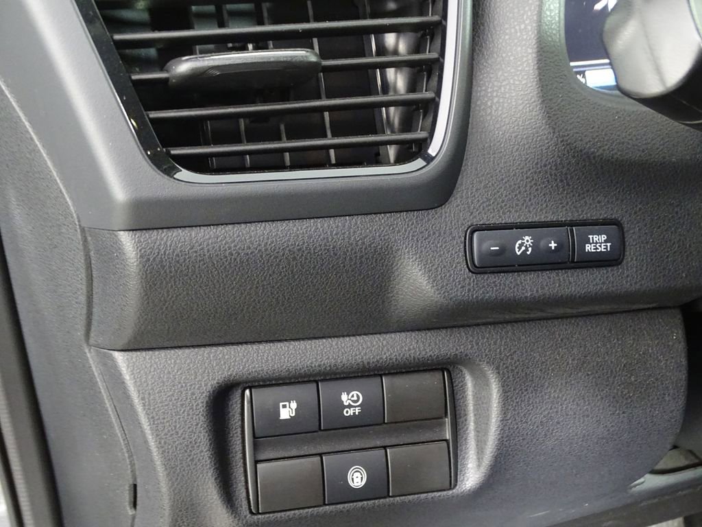 Used 2023 Nissan Leaf S image 17