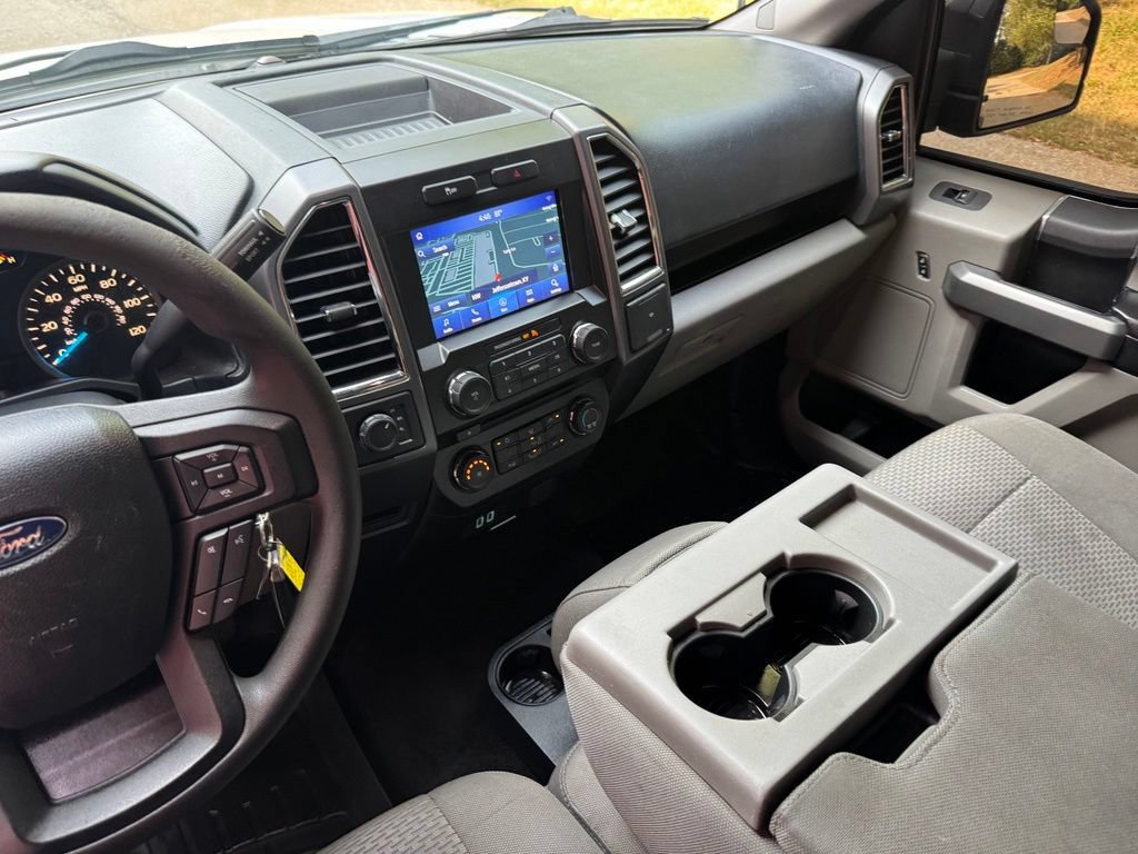 Used 2016 Ford F150 XLT AWD/4WD image 21