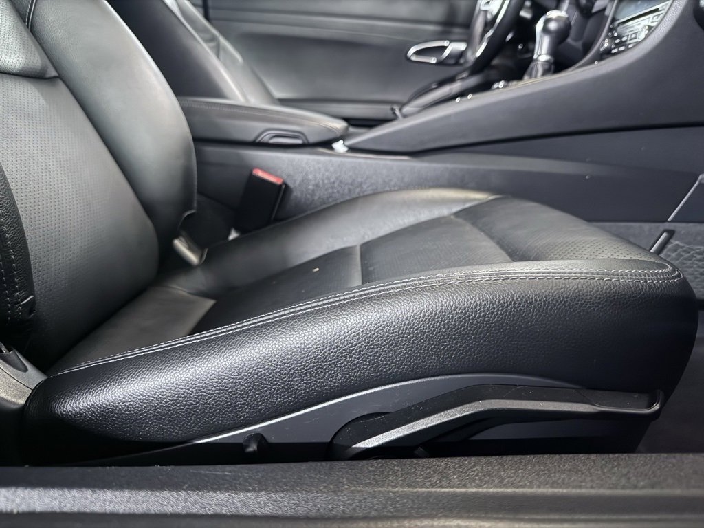 Used 2018 Porsche 718 Cayman S w/ Sport Chrono Package image 22