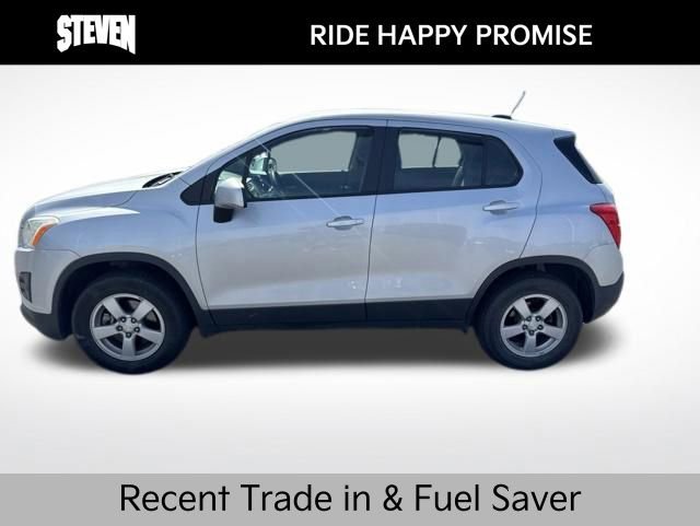 Used 2016 Chevrolet Trax LS AWD/4WD image 2