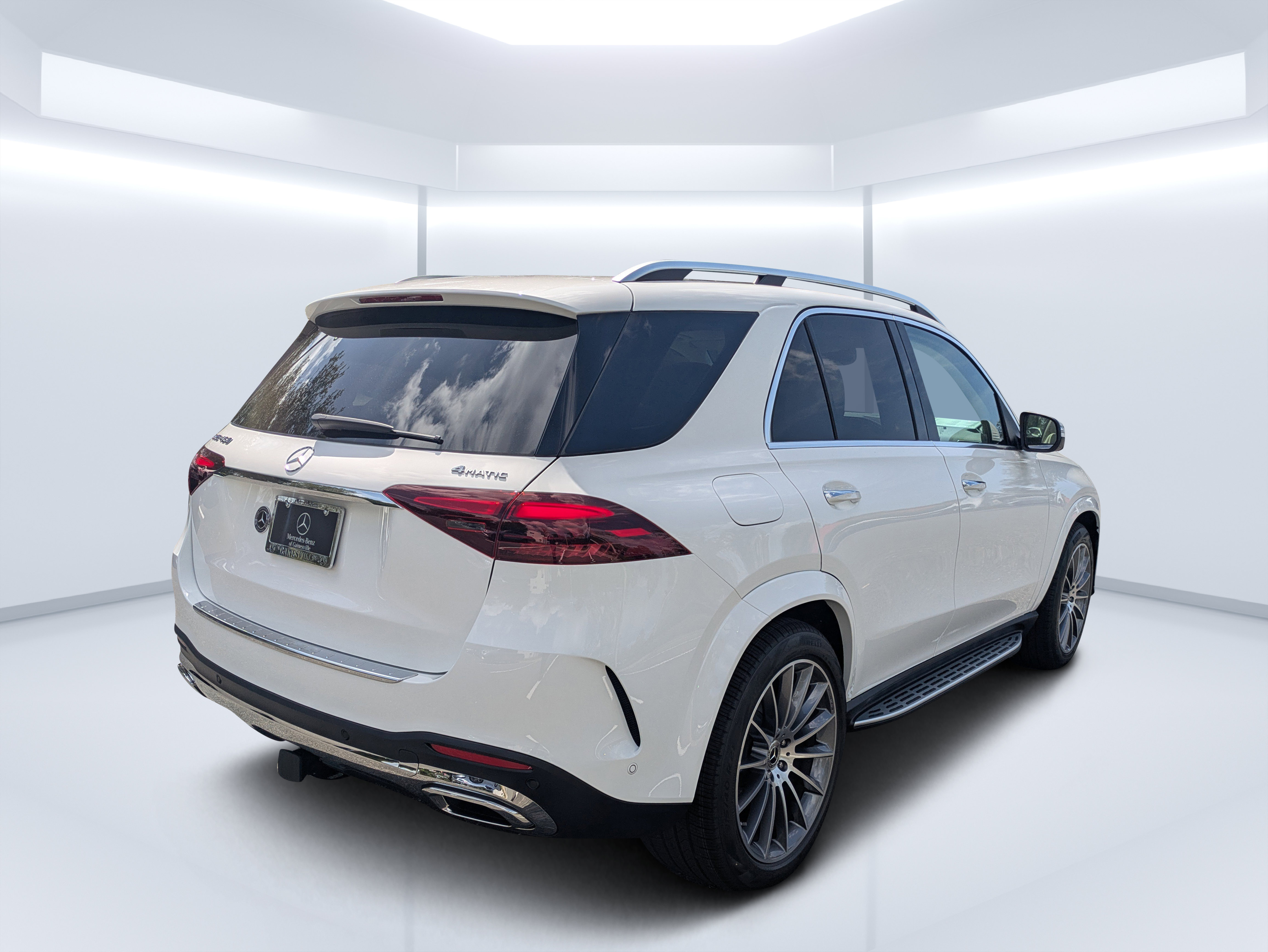 New 2026 Mercedes-Benz GLE 450 4MATIC image 3