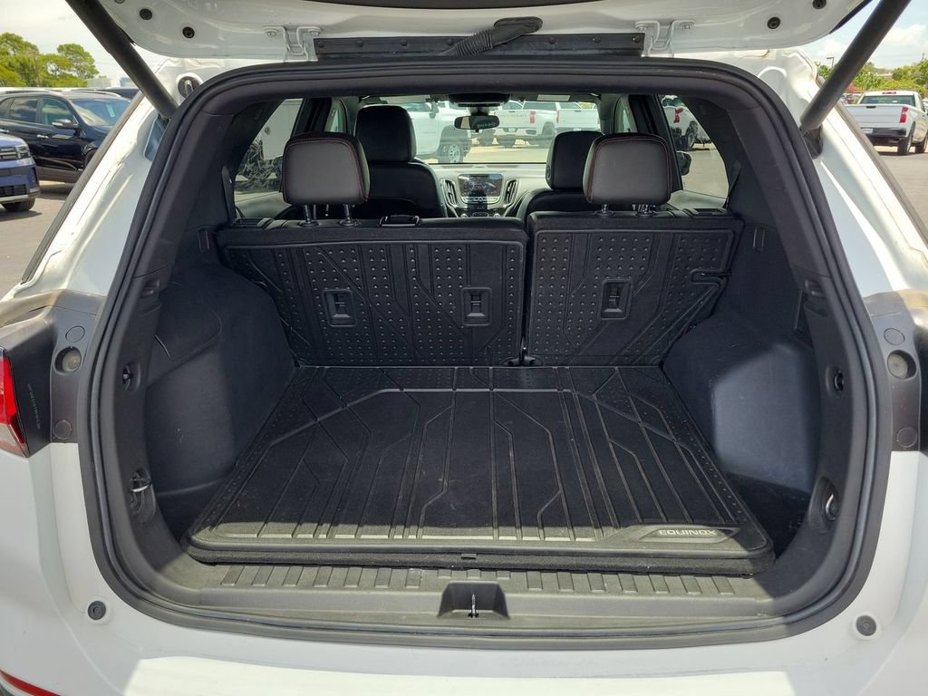 Certified 2022 Chevrolet Equinox RS w/ RS Leather Package FWD image 26