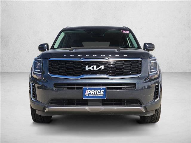 Used 2022 Kia Telluride S FWD image 2