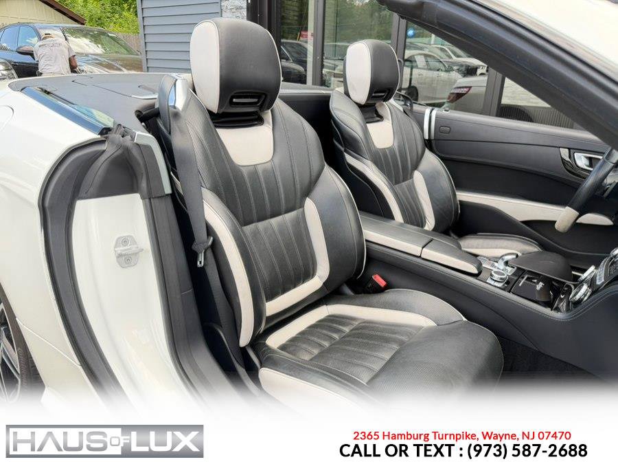 Used 2015 Mercedes-Benz SL 550 w/ White Arrow Edition image 18