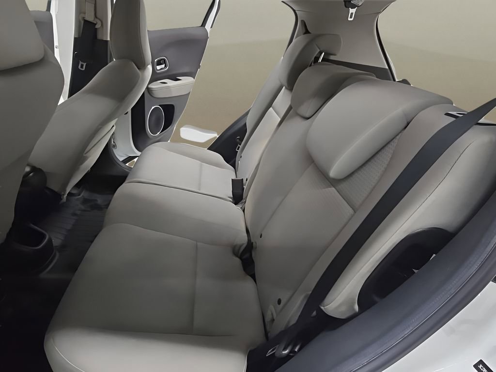 Used 2019 Honda HR-V EX image 15