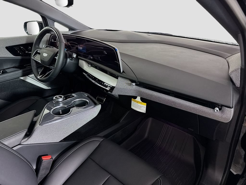 New 2026 Cadillac Optiq Sport 2 RWD image 31
