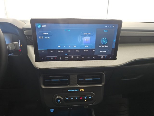 New 2025 Ford Maverick XLT w/ XLT Luxury Package image 26