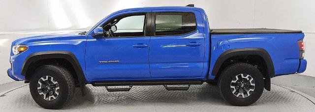 Used 2020 Toyota Tacoma TRD Off-Road w/ Technology Package AWD/4WD image 5