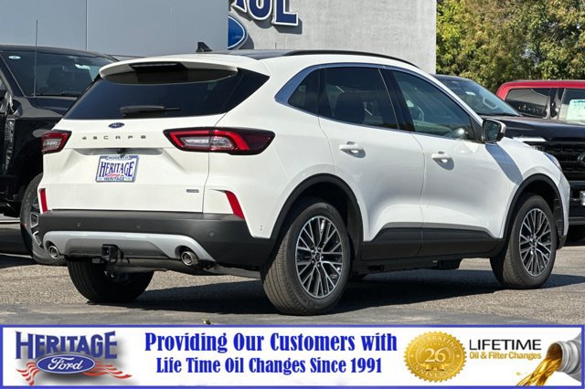 New 2024 Ford Escape SE w/ PHEV Premium Package FWD image 4