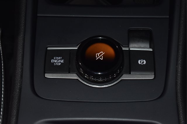Used 2026 Volkswagen Tiguan SE AWD/4WD image 27