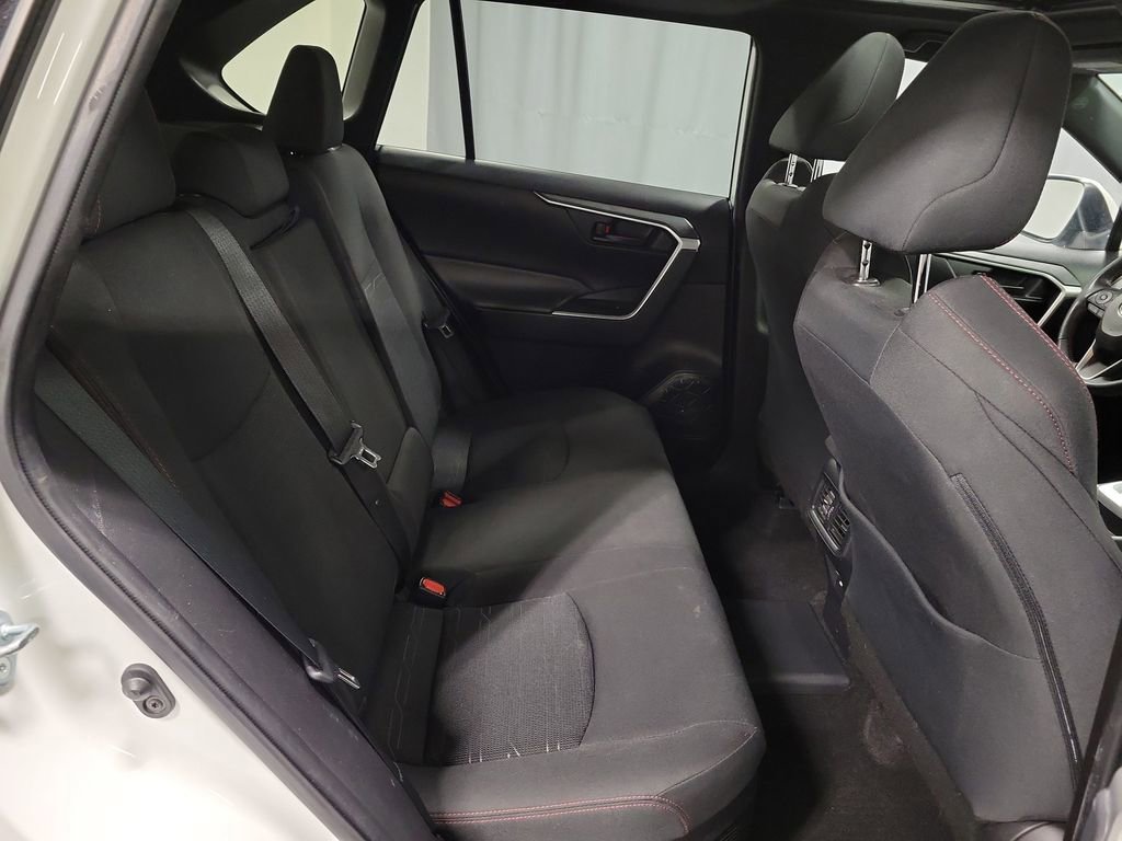 Used 2021 Toyota RAV4 SE w/ Weather & Moonroof Package image 25
