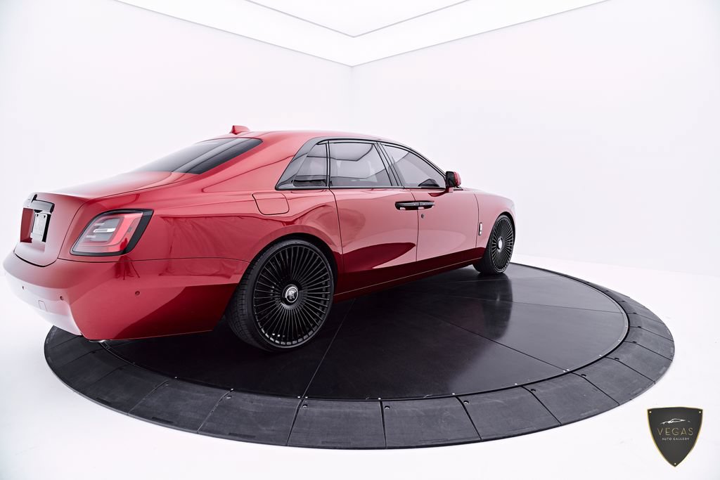 Used 2024 Rolls-Royce Ghost AWD/4WD image 16