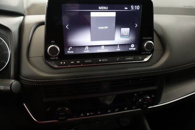 New 2026 Nissan Rogue SV image 18