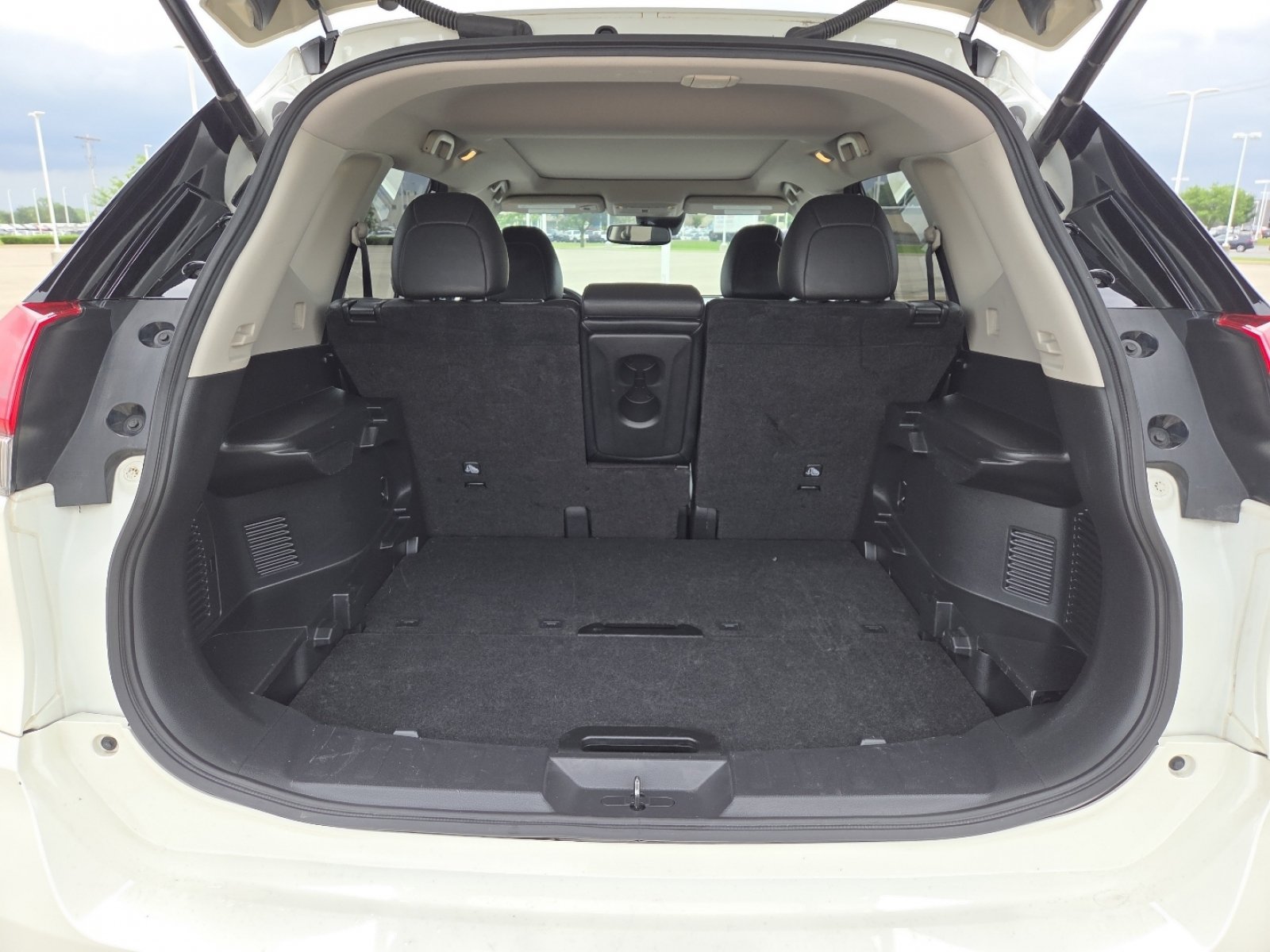 Used 2018 Nissan Rogue SL w/ Premium Package AWD/4WD image 20