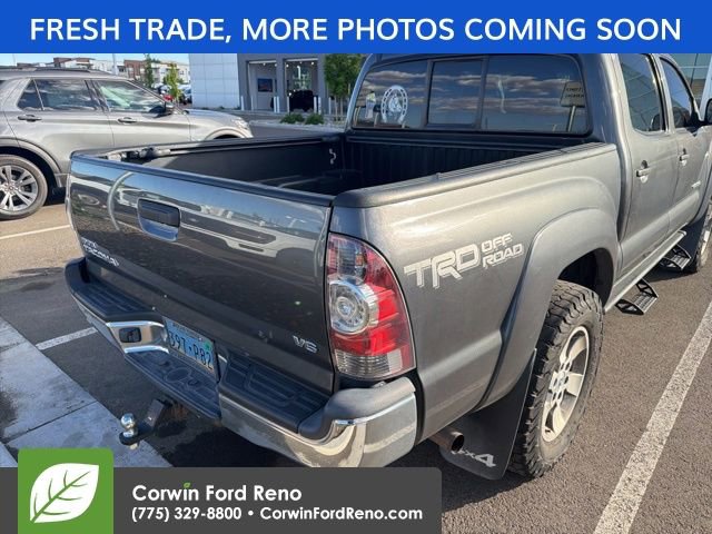 Used 2015 Toyota Tacoma 4x4 Double Cab w/ TRD Off-Road Package image 9