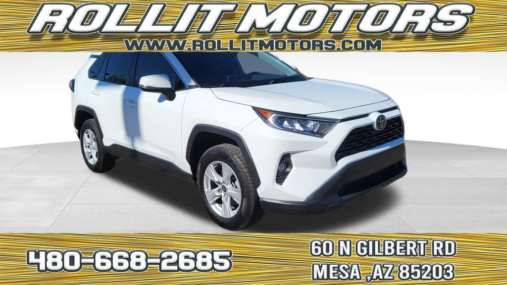 Used 2021 Toyota RAV4 XLE w/ Convenience Package FWD image 1