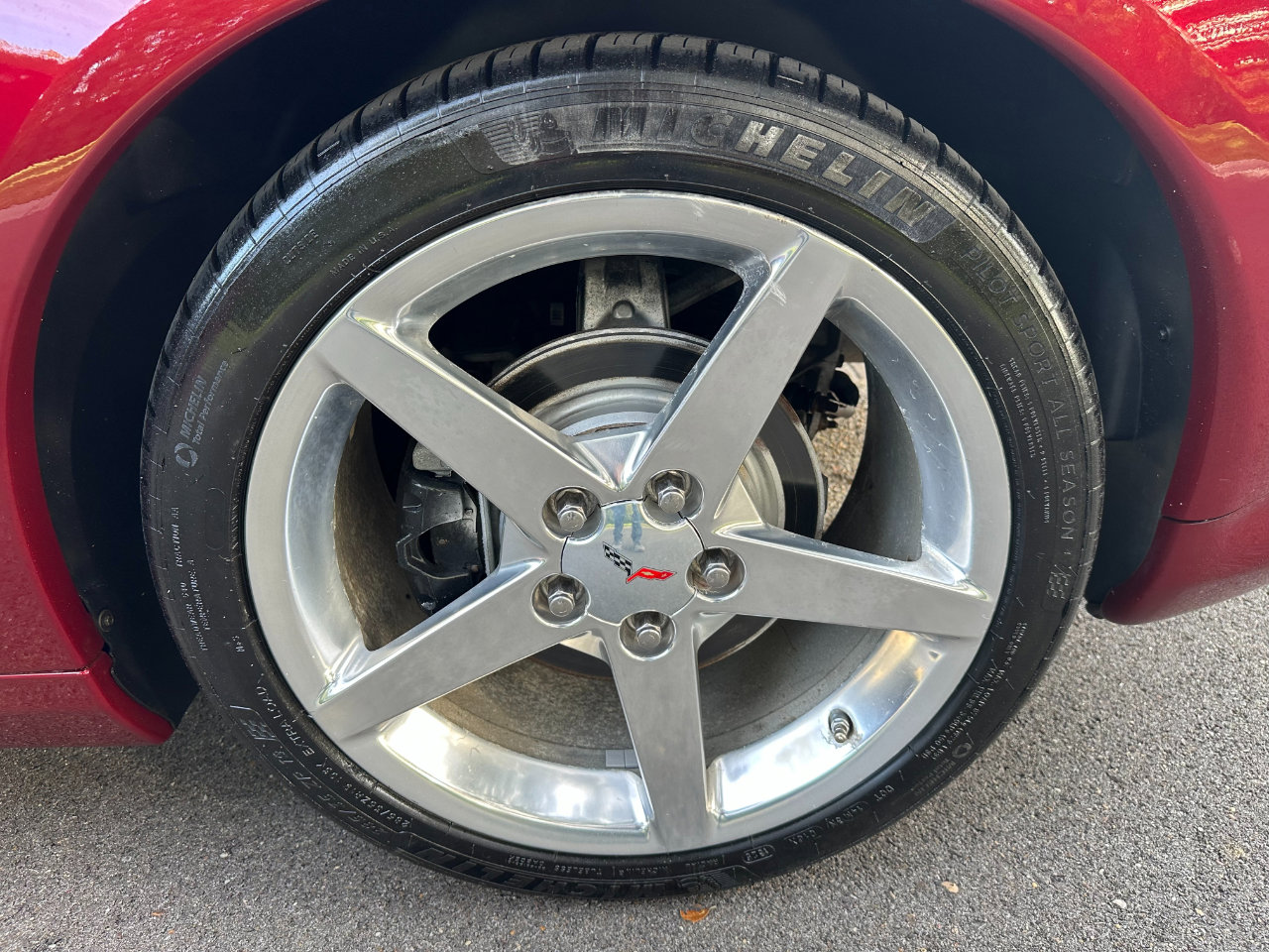 Used 2006 Chevrolet Corvette Convertible w/ Preferred Equipment Group image 40