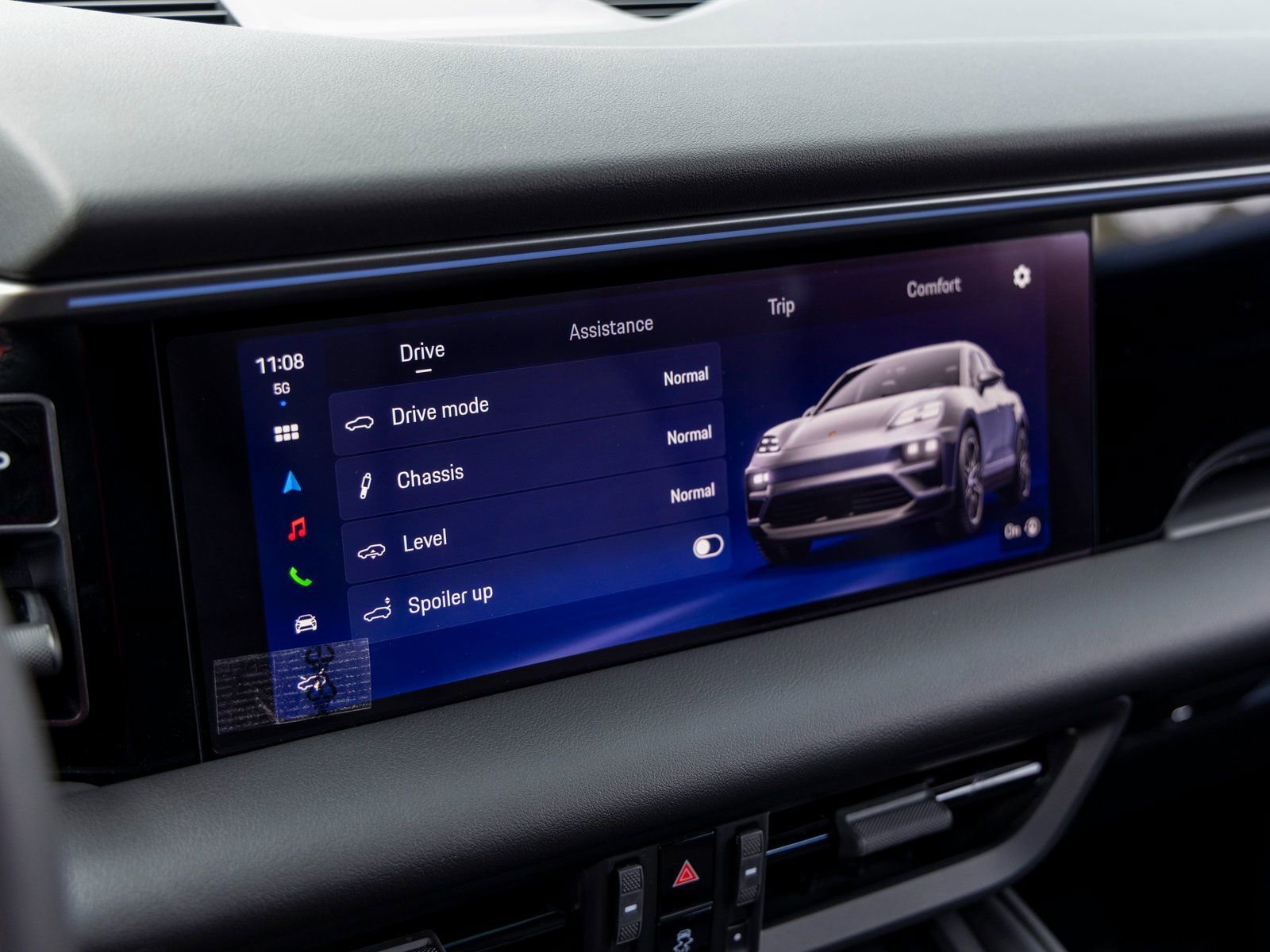 New 2025 Porsche Macan Electric image 34