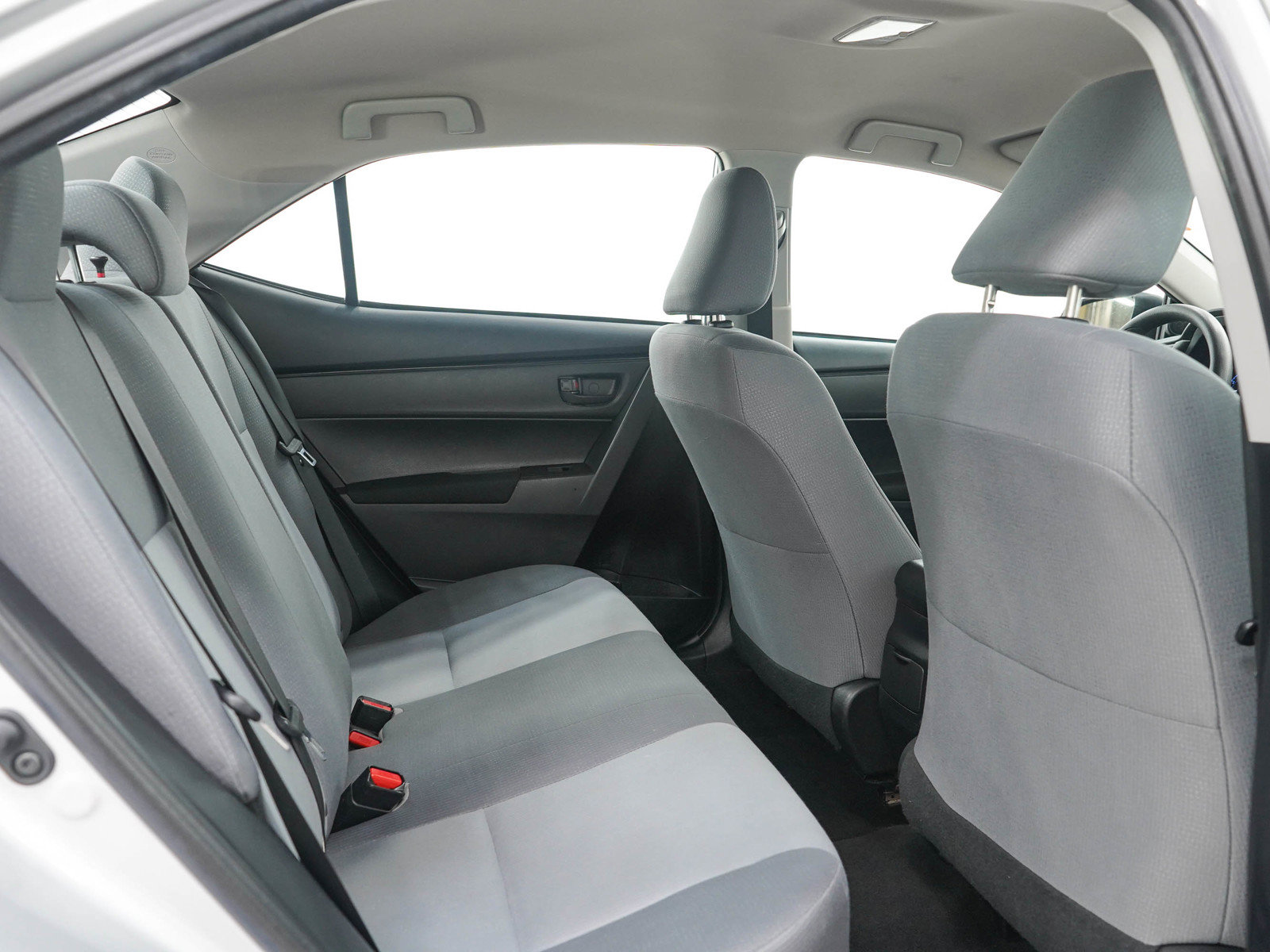 Used 2017 Toyota Corolla L FWD image 12