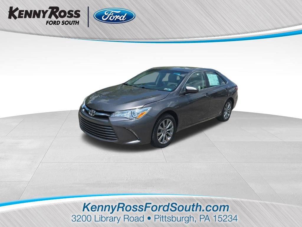 Used 2017 Toyota Camry XLE FWD image 1