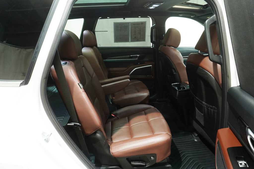 Used 2024 Kia Telluride SX AWD/4WD image 17