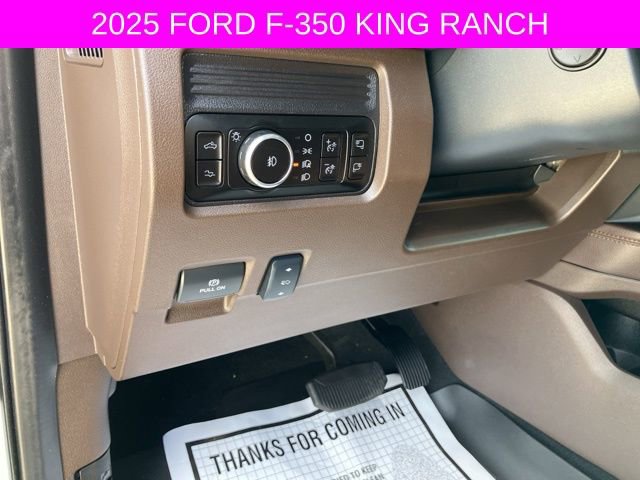 Used 2025 Ford F350 King Ranch w/ FX4 Off-Road Package image 29