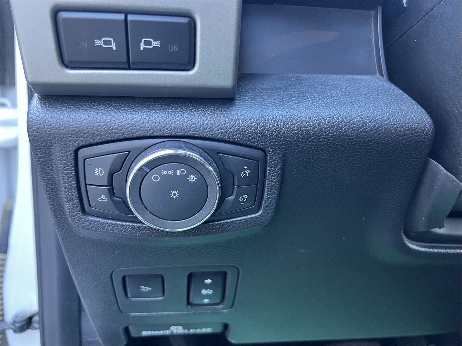 Used 2018 Ford F350 Lariat w/ Lariat Ultimate Package image 21