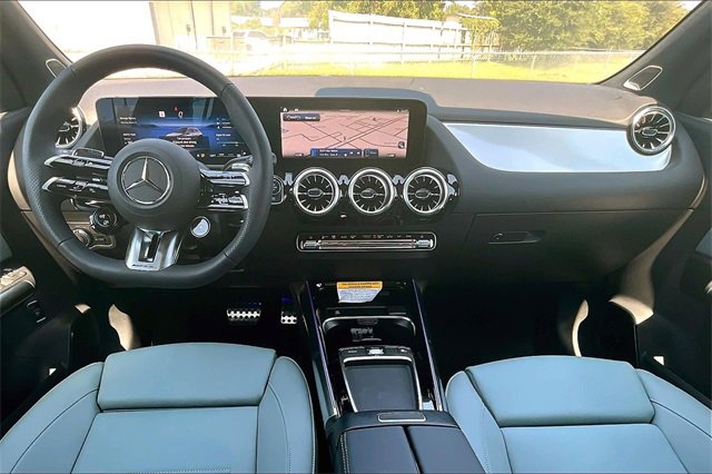 Used 2024 Mercedes-Benz GLA 35 AMG 4MATIC image 4