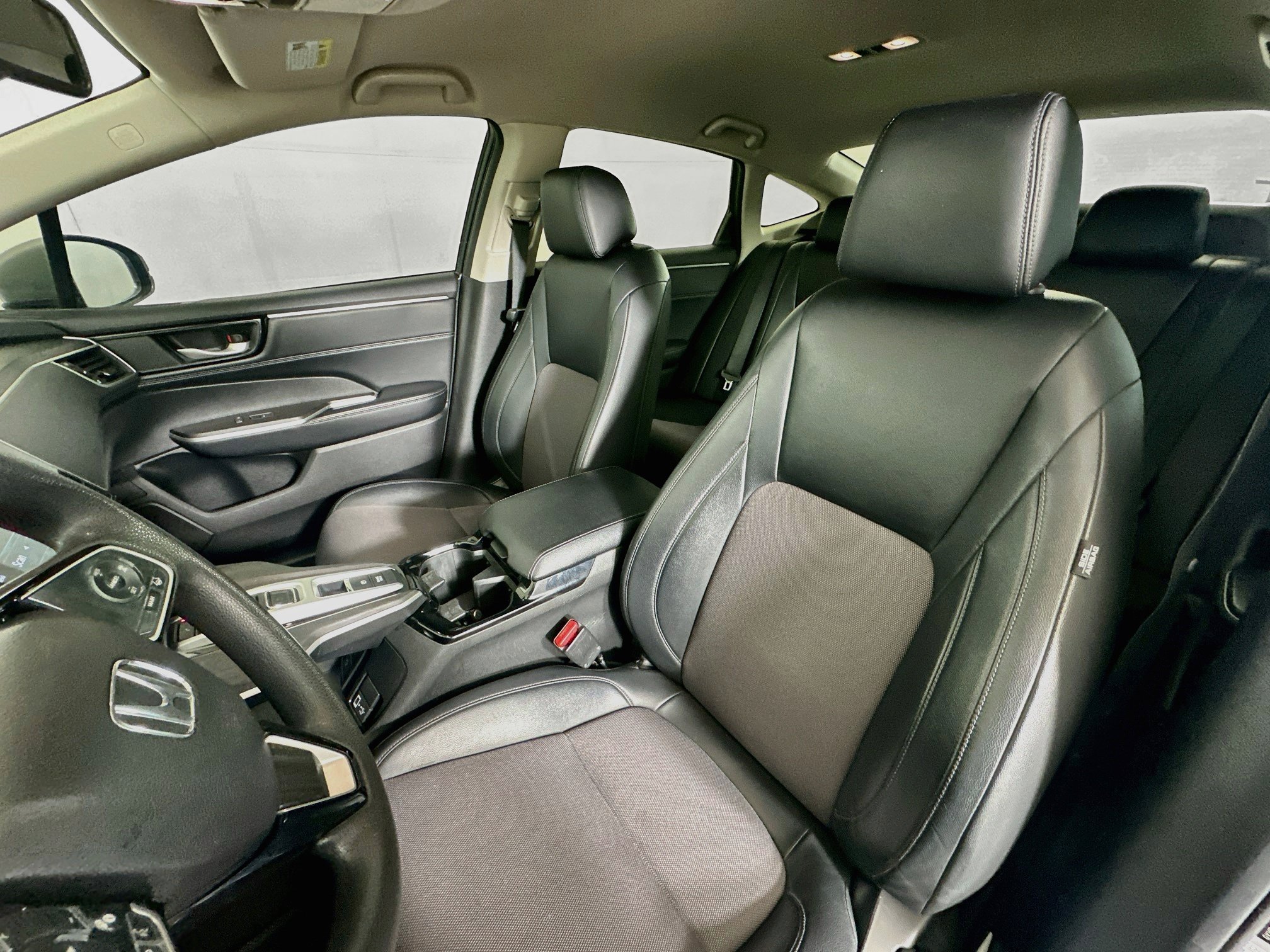 Used 2018 Honda Clarity Plug-In Hybrid image 13