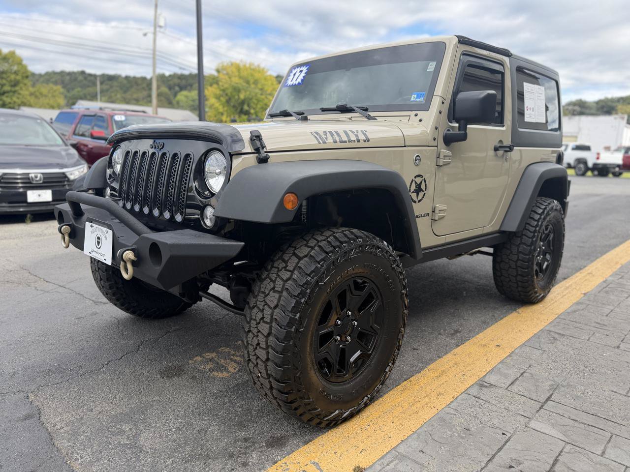 Used 2017 Jeep Wrangler Sport AWD/4WD image 4