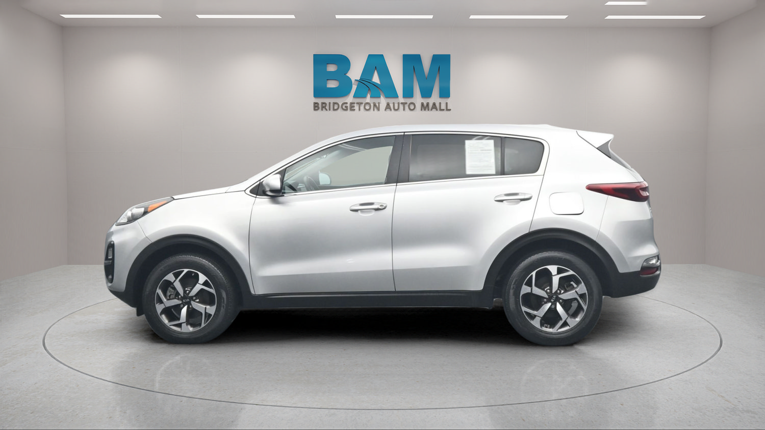 Used 2022 Kia Sportage LX AWD/4WD image 4