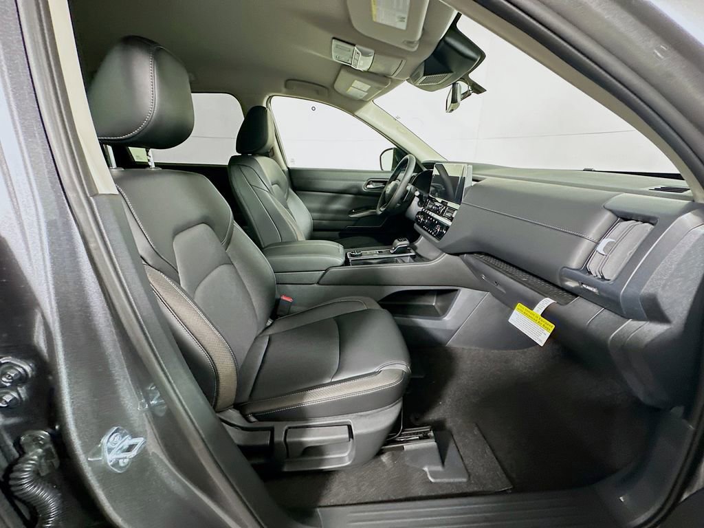 New 2026 Nissan Pathfinder SL AWD/4WD image 23
