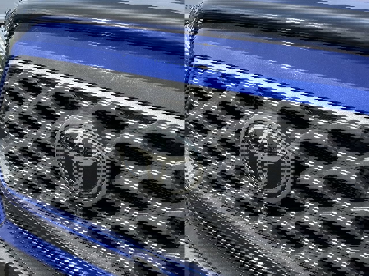 Used 2023 Toyota Tacoma TRD Off-Road w/ TRD Premium Off Road Package image 30