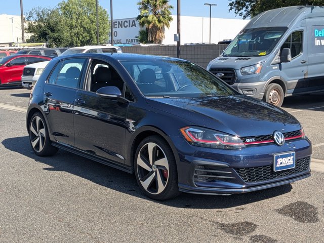 Used 2018 Volkswagen GTI SE FWD image 3