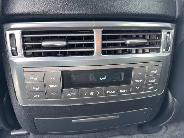 Used 2011 Lexus LX 570 570 w/ Luxury Pkg image 11