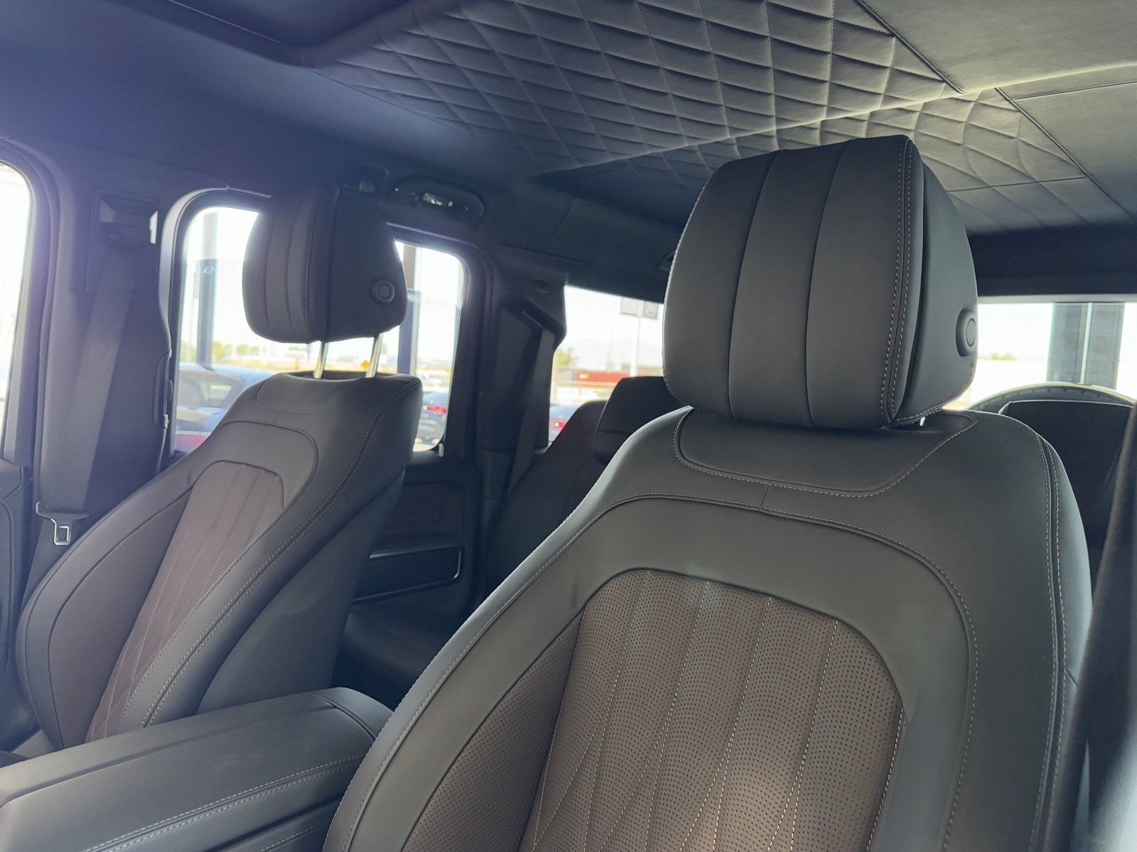 Used 2024 Mercedes-Benz G 550 image 12