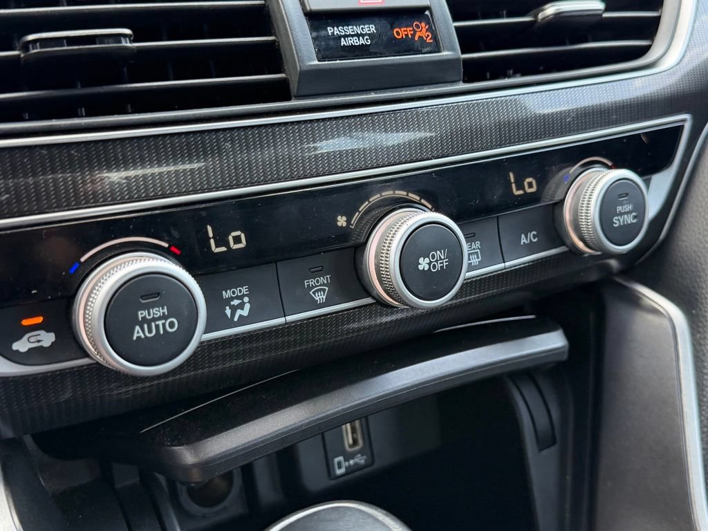 Used 2018 Honda Accord Sport image 17
