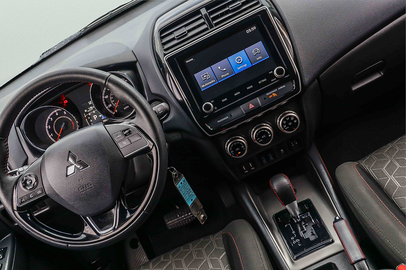 Used 2025 Mitsubishi Outlander Sport AWD image 18