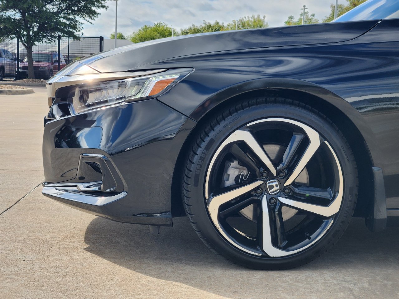 Certified 2022 Honda Accord Sport image 8
