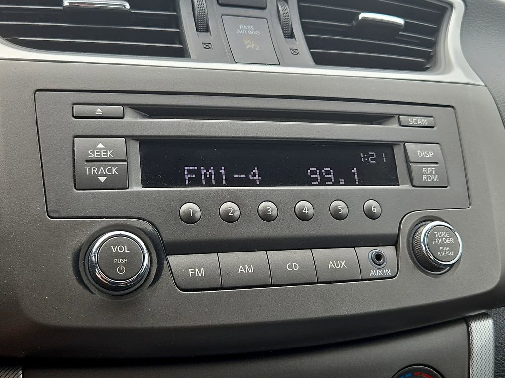 Used 2014 Nissan Sentra SR FWD image 18
